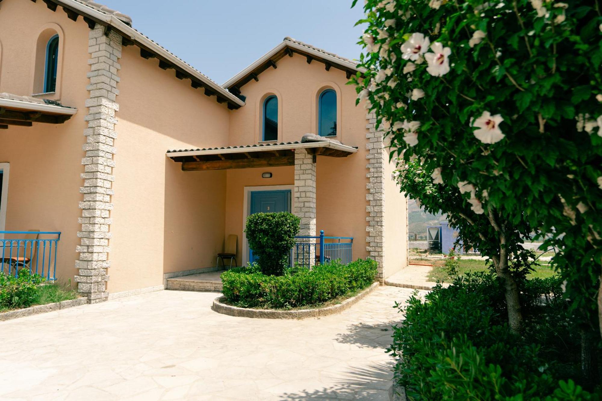 Kronos Village Gjirokaster Exterior photo